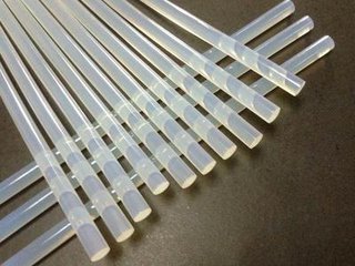 熱熔膠產(chǎn)品的使用特點(diǎn)是什么？